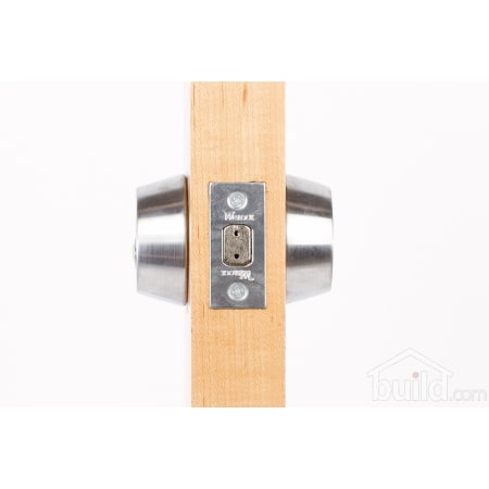 A large image of the Weslock 672 600 Series 672 Keyed Entry Deadbolt Door Edge View
