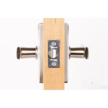 A large image of the Weslock 3740P Utica Series 3740P Keyed Entry Lever Set Door Edge View