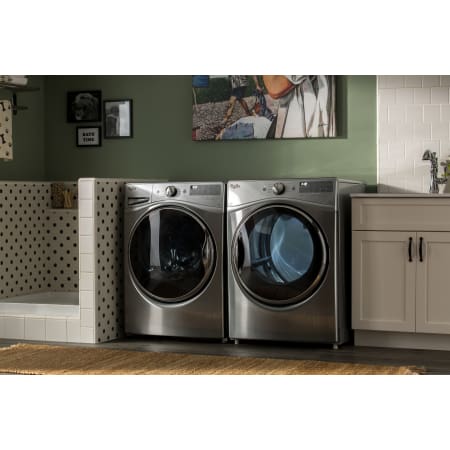 A large image of the Whirlpool WFW92HEF Alternate View