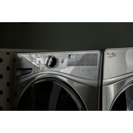 A large image of the Whirlpool WFW92HEF Alternate View