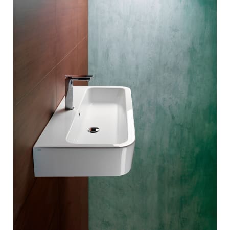 A large image of the WS Bath Collections Tracia L2 75-1 WS Bath Collections Tracia L2 75-1