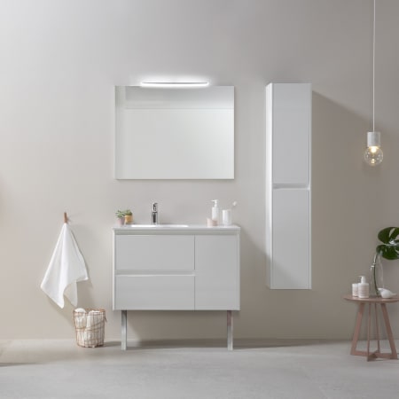A large image of the WS Bath Collections Ambra 90F Front View