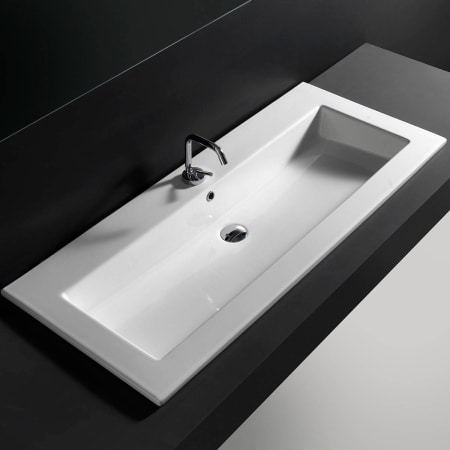 A large image of the WS Bath Collections Drop 121 - WS33101K Ceramic White