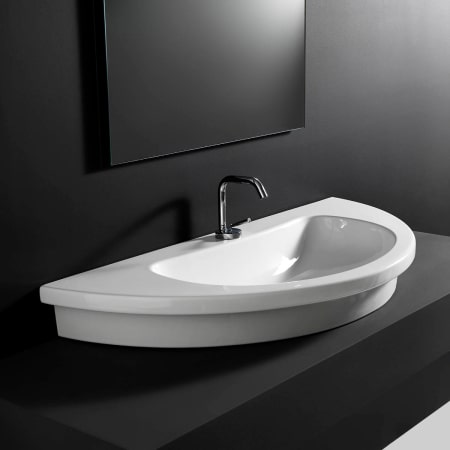 A large image of the WS Bath Collections Kart 106 - WS32001F Ceramic White