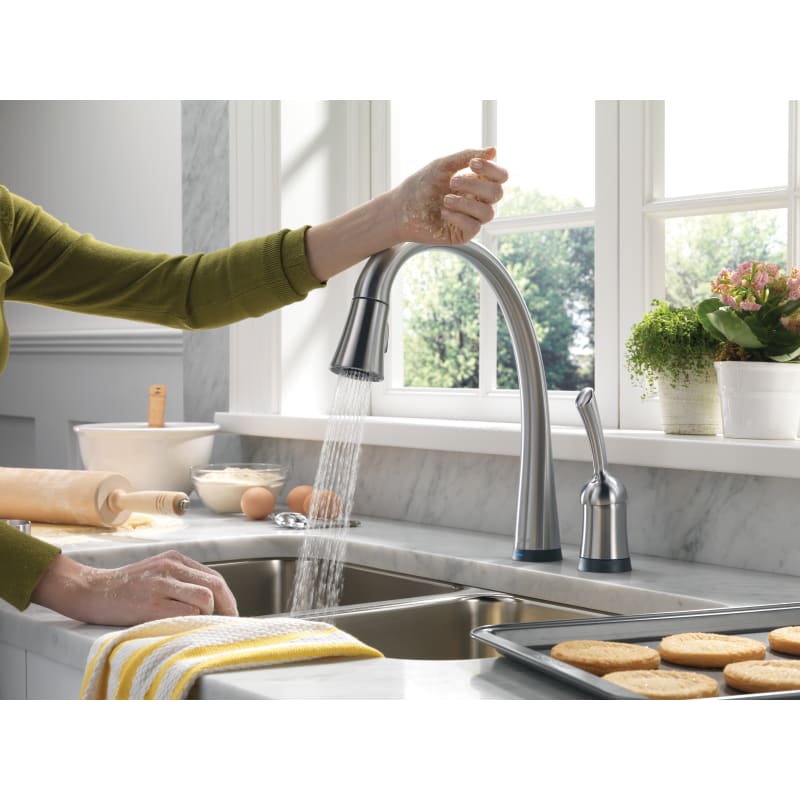 Delta 980t Rb Dst Venetian Bronze Pilar Pull Down Kitchen Faucet With On Off Touch Activation And Magnetic Docking Spray Head Includes Lifetime Warranty 5 Year On Electronic Parts Faucet Com