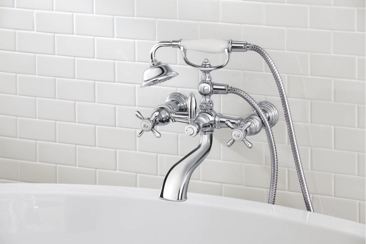 Moen S22105 Chrome Floor Mounted Tub Filler with Personal Hand ... Moen S22105 Chrome Floor Mounted Tub Filler with Personal Hand ...