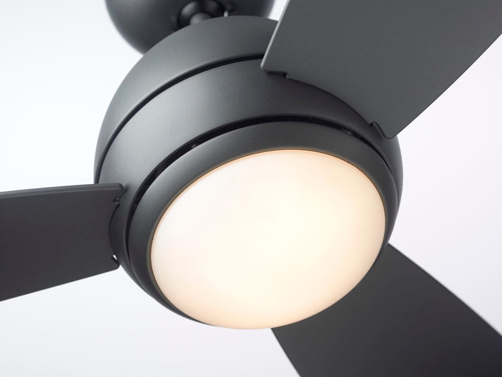 Emerson Cf252lorb Oil Rubbed Bronze Curva 52 3 Indoor Outdoor Ceiling Fan With Led Light Kit And Remote Control Lightingdirect Com