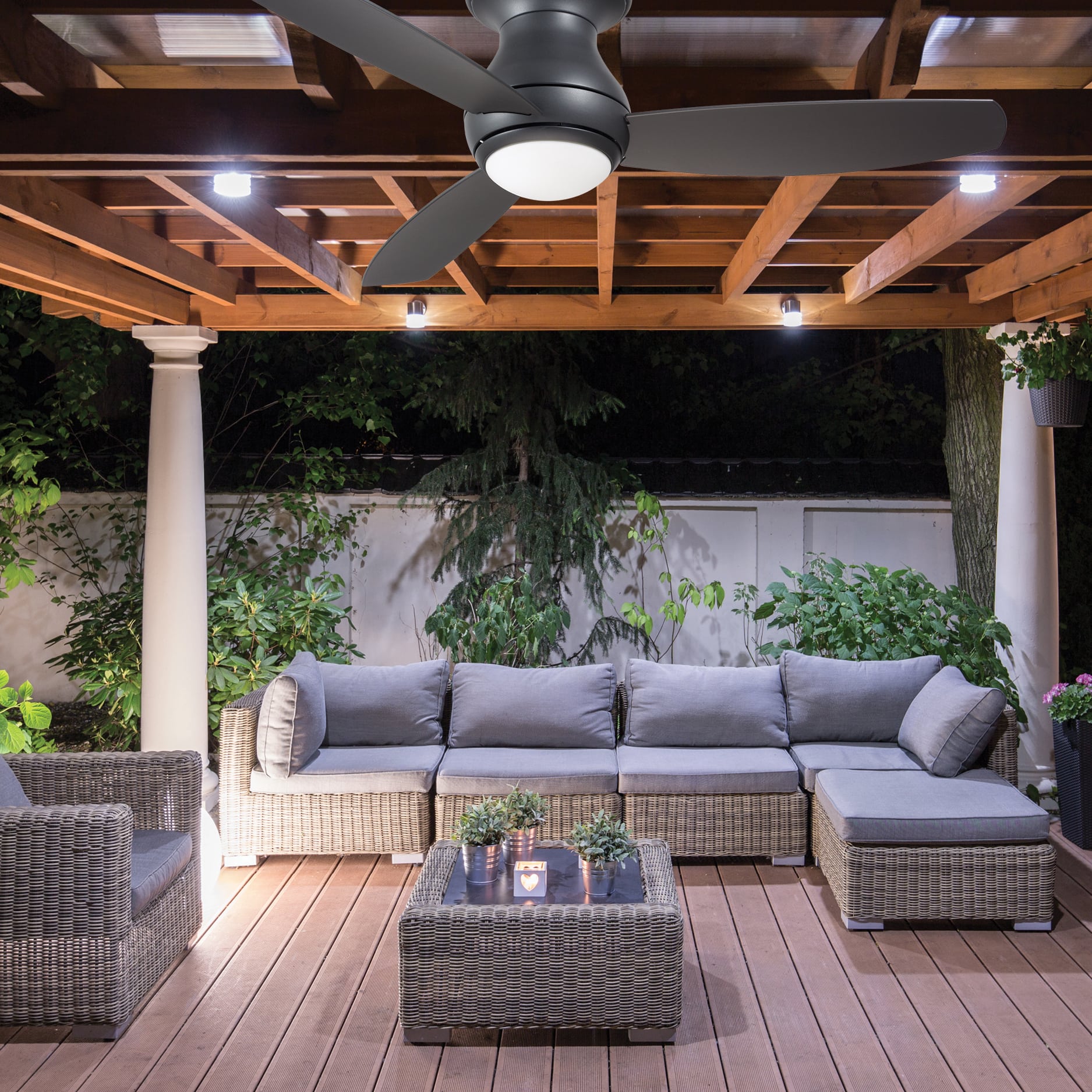 Emerson Cf252lww Appliance White Curva 52 3 Blade Indoor Outdoor Emerson Cf252lww Appliance White Curva 52 3 Blade Indoor Outdoor Ceiling Fan With Blades Light Kit And Remote Control Faucet Com