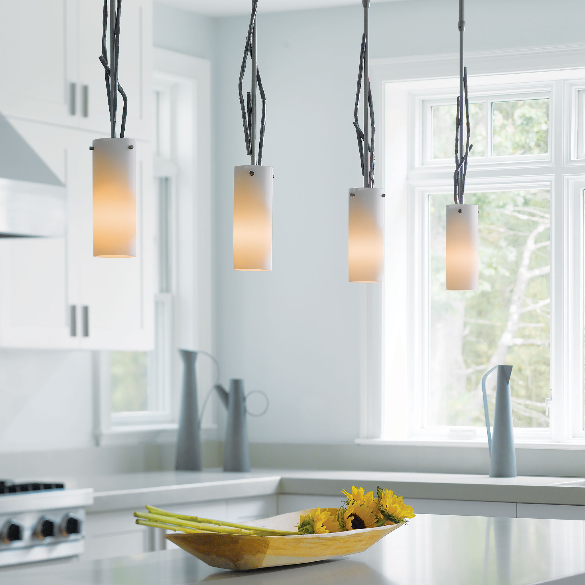 Hubbardton Forge 186670-SKT-LONG-07-ZX0336 Dark Smoke / Pearl Brindille  Single Light 4