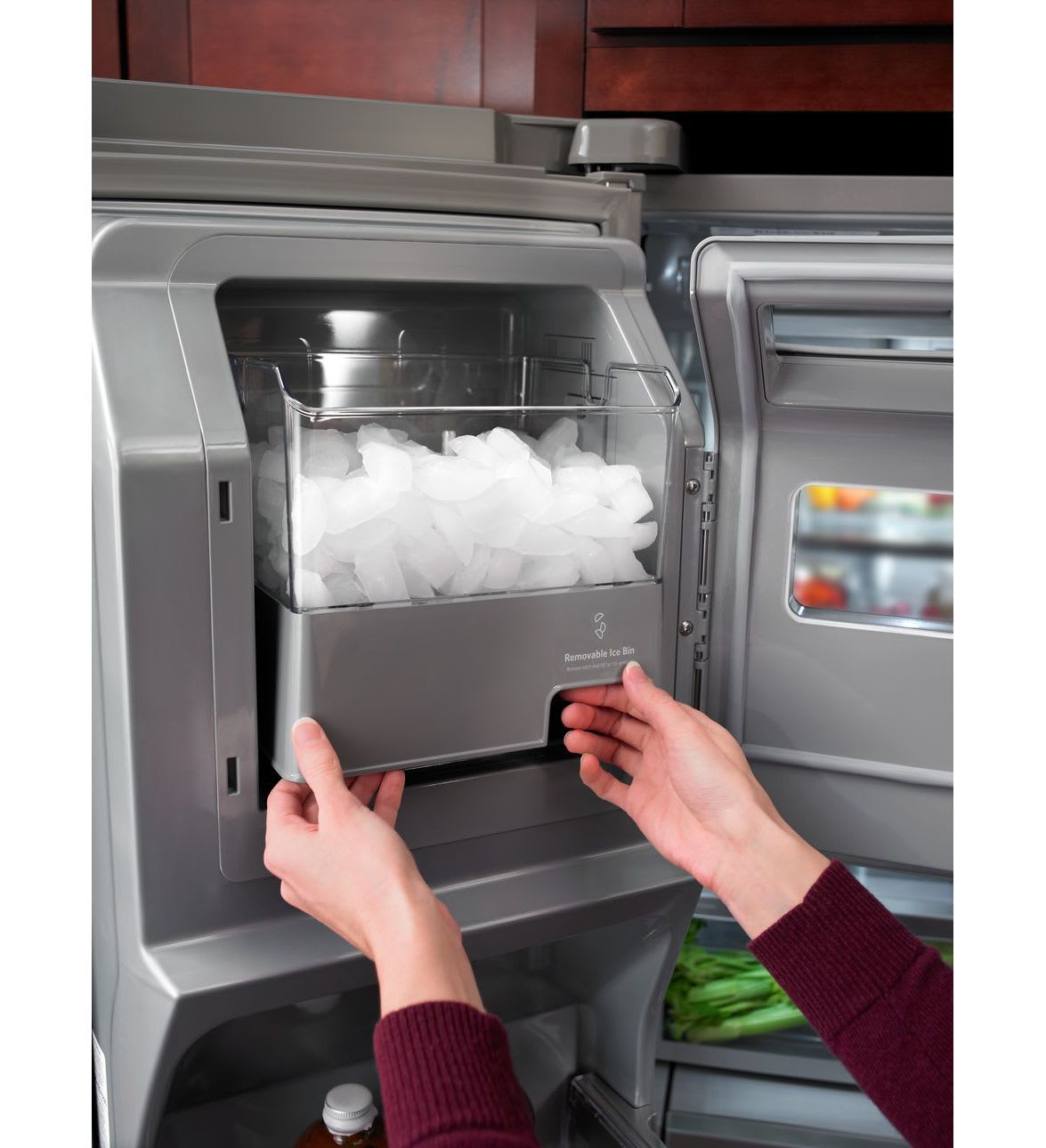 2012 kitchenaid refrigerator