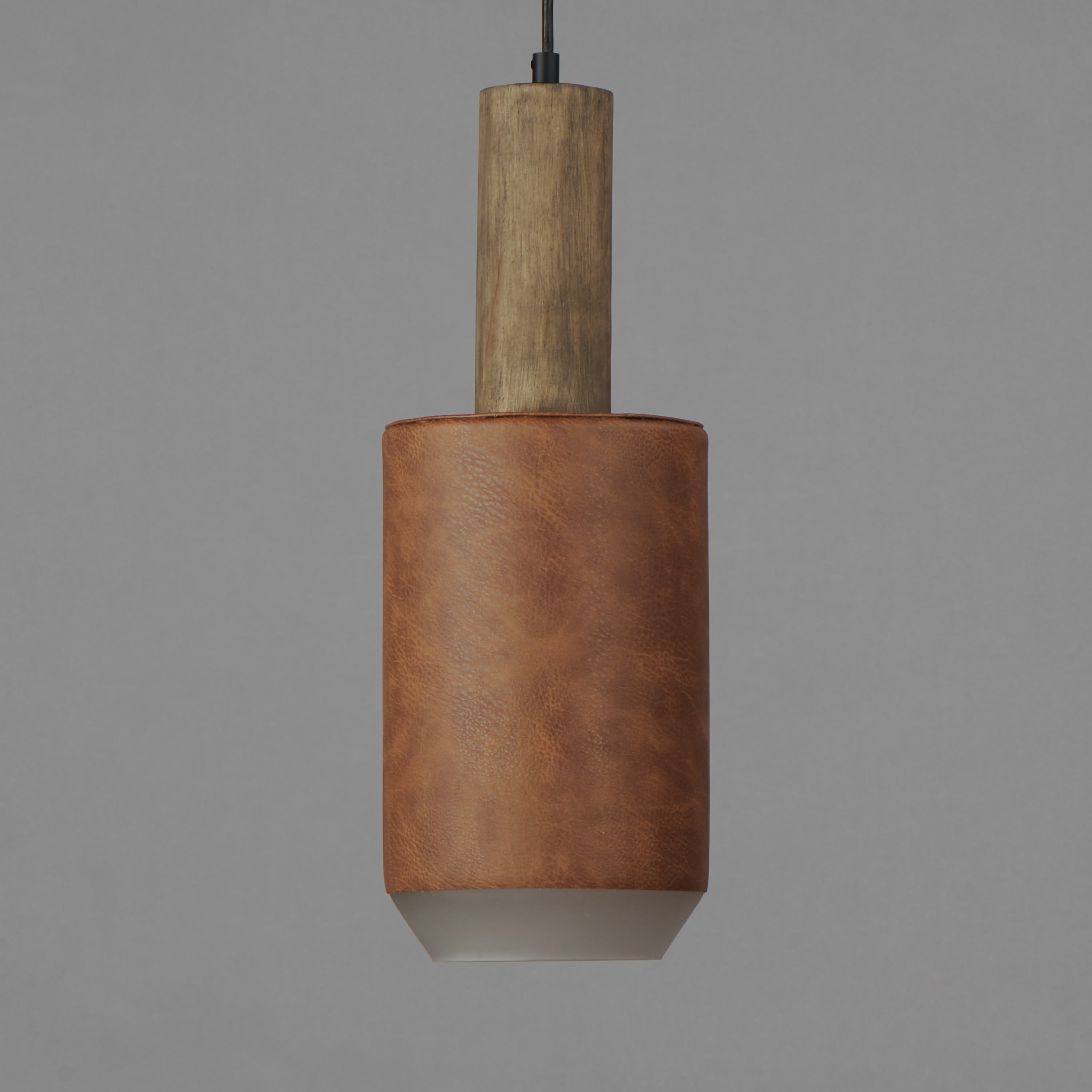 Maxim 10092WWDTN Weathered Wood / Tan Leather Scout 7