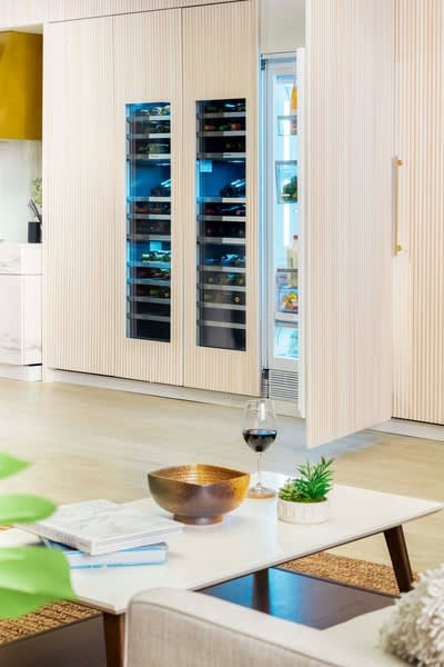 Thermador Wine Coolers Beverage Appliances T18IW905S