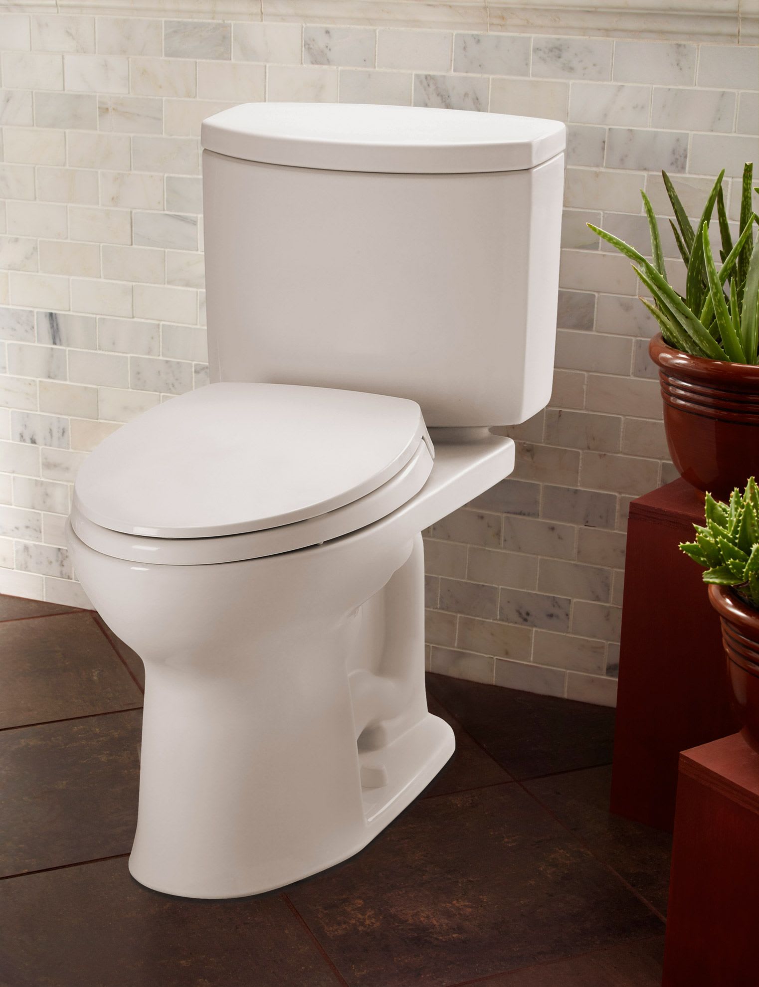 TOTO Soiree SoftClose Elongated Closed Front Toilet Seat in Sedona Beige  SS214#12 - The Home Depot