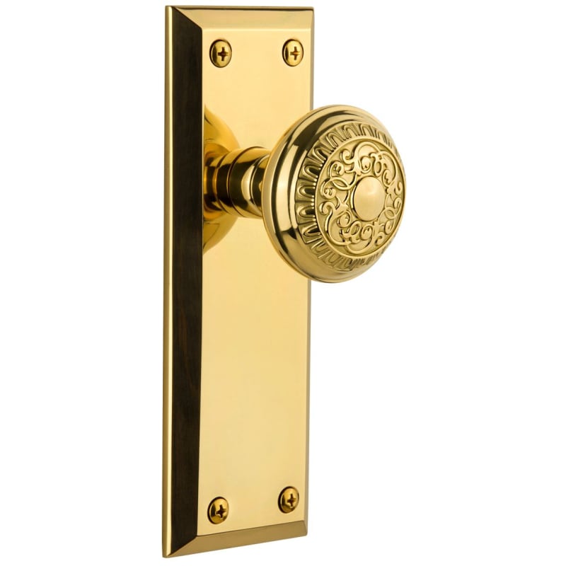 Grandeur Fifth Avenue Privacy Door Knobset with Windsor Knob - Polished Brass - 801292