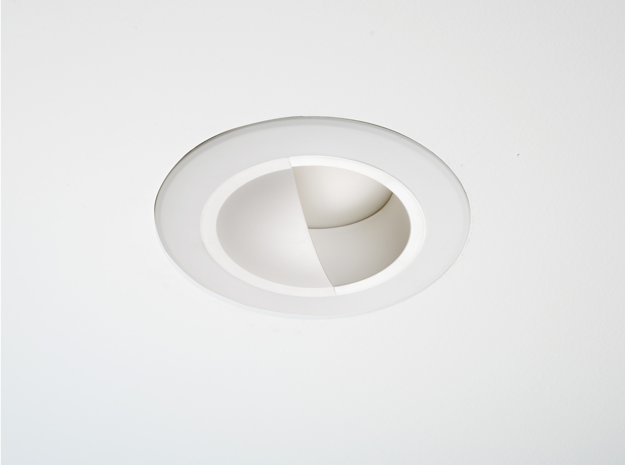 Cree LED Lighting DRDL4ELD White 4" Recessed Retrofit Eyelid Insert eBay