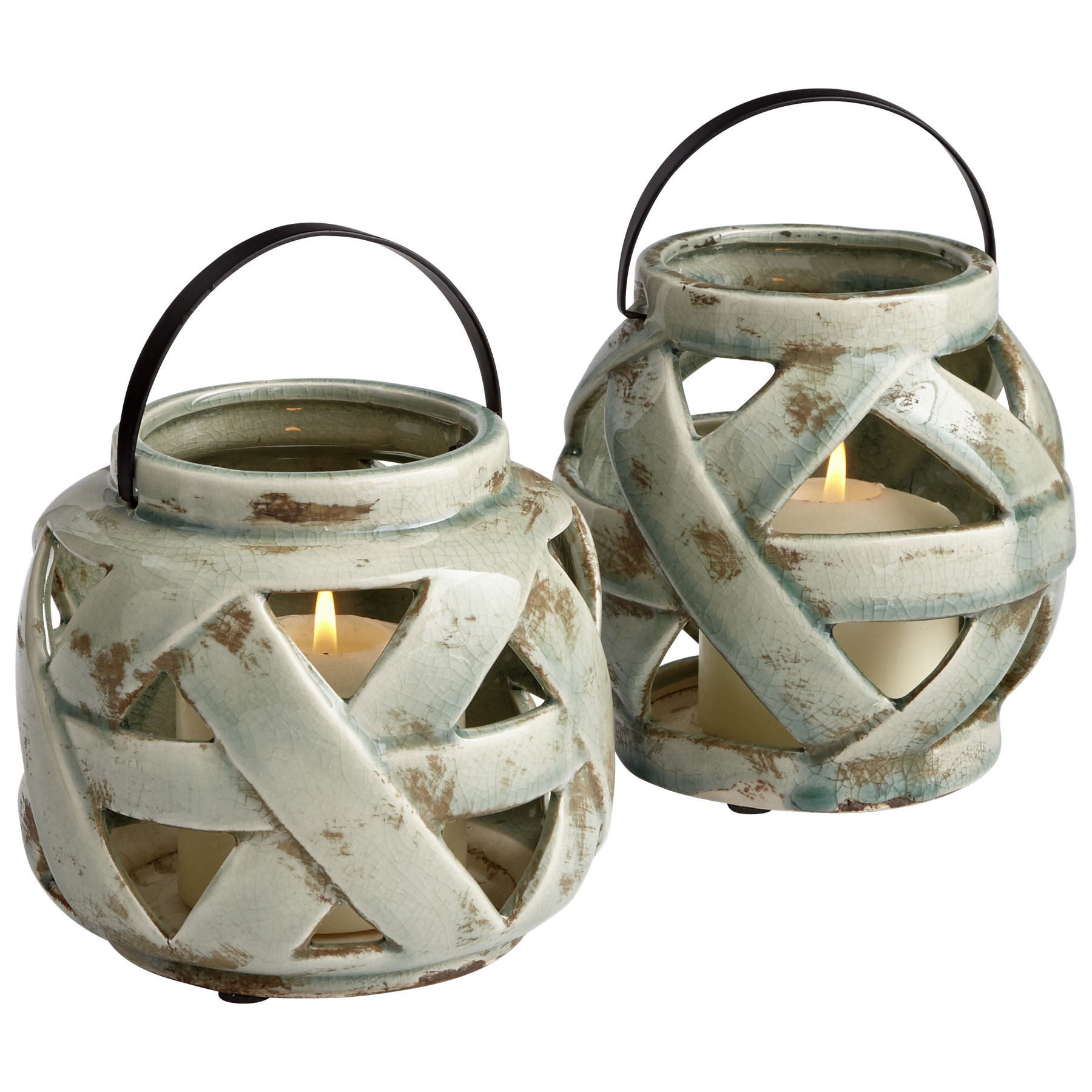 Cyan Design 08758 Intertwined 6" Tall Terra Cotta CandleHolder Green