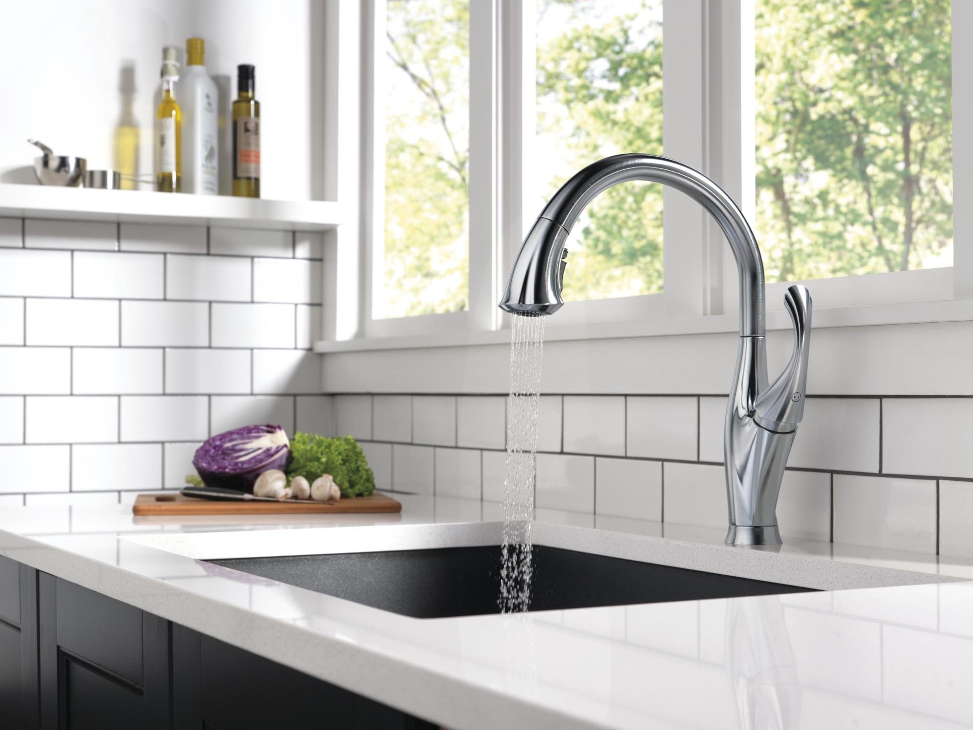 Details About Delta 9192 Dst Addison Pull Down Kitchen Faucet With Magnetic Docking Spray