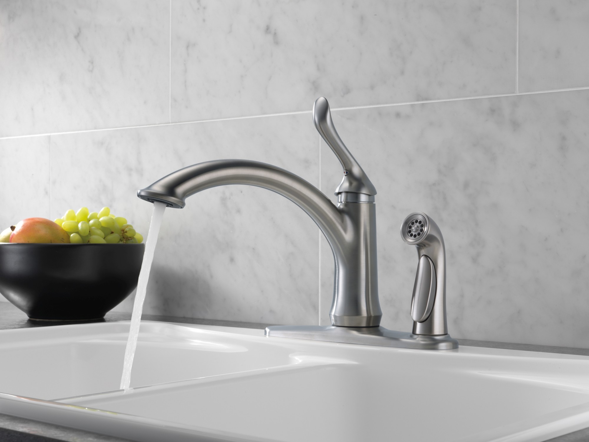 Delta 3353DST Linden Kitchen Faucet Arctic Stainless eBay