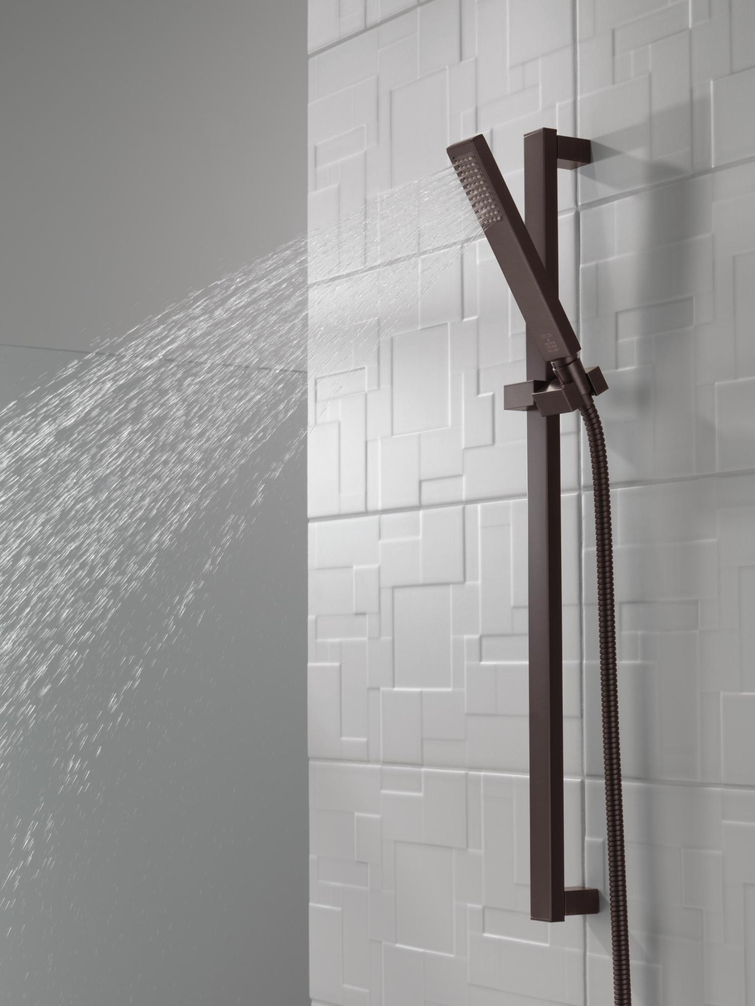Delta 57530 1.75 GPM Vero Hand Shower Package Bronze 34449658072 eBay