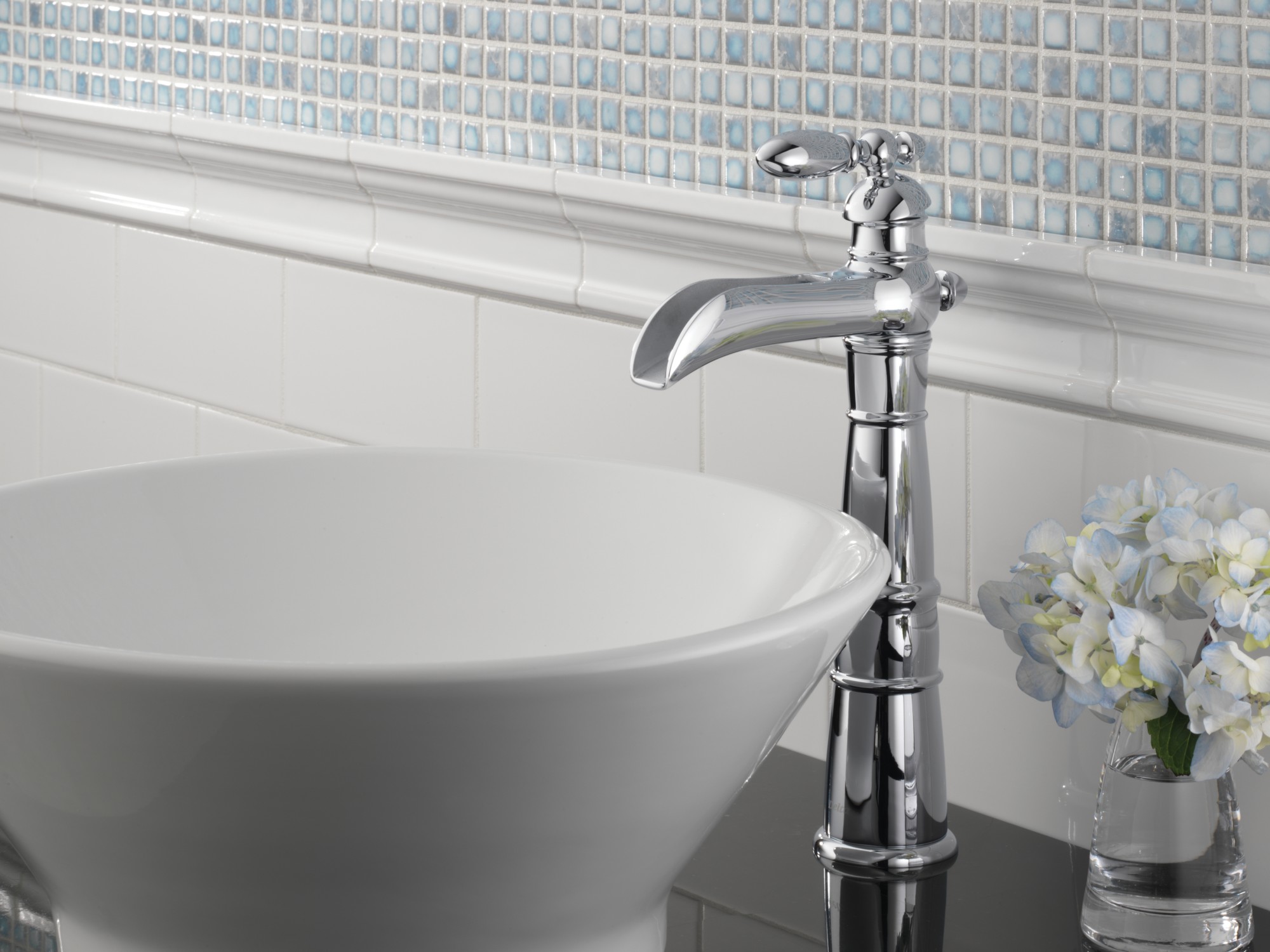 Delta 754LF Victorian 1 Hole Waterfall Bathroom Faucet Bronze eBay