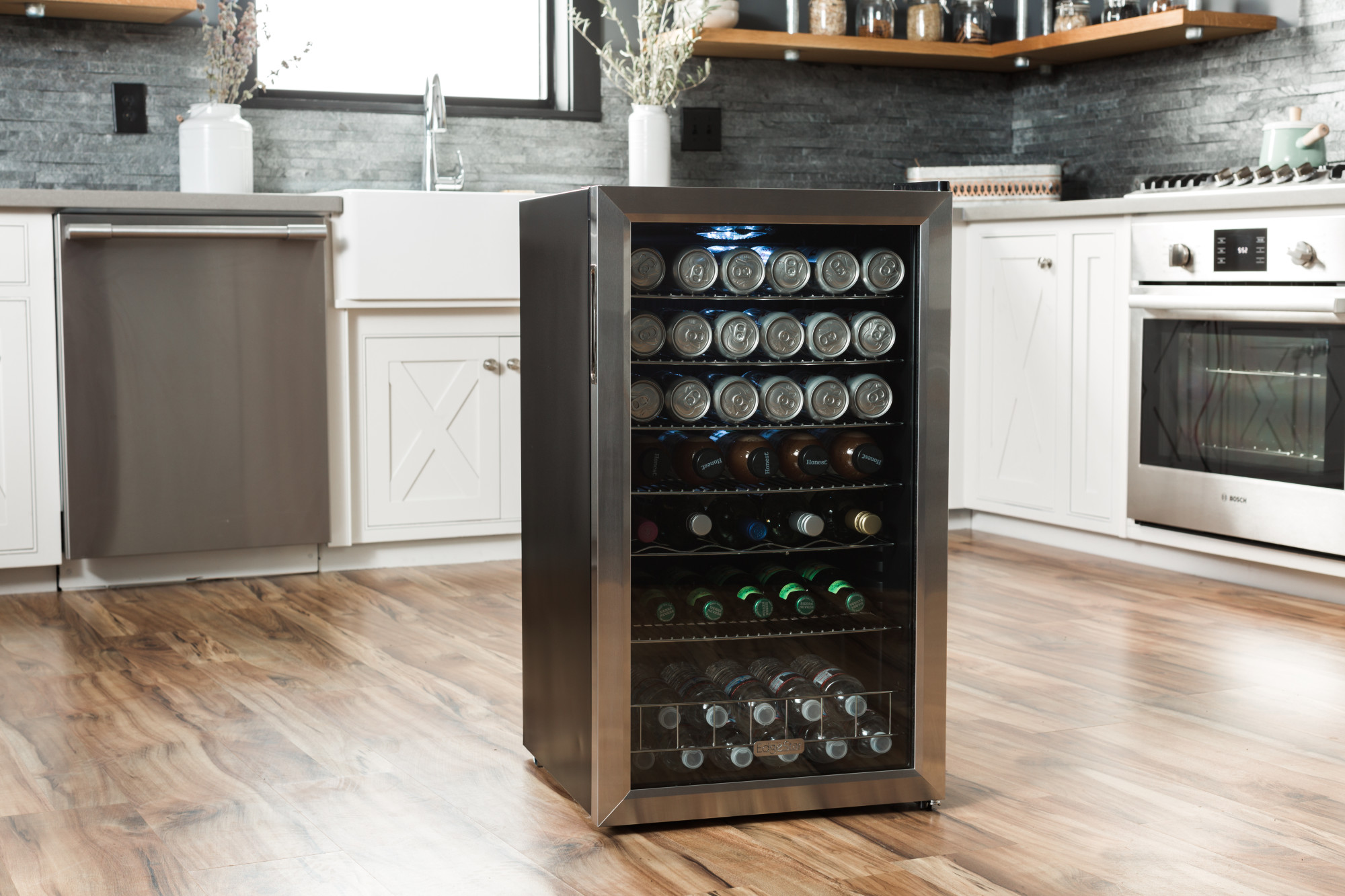 EdgeStar BWC120SS 103 Can and 5 Bottle Extreme Cool Beverage Cooler