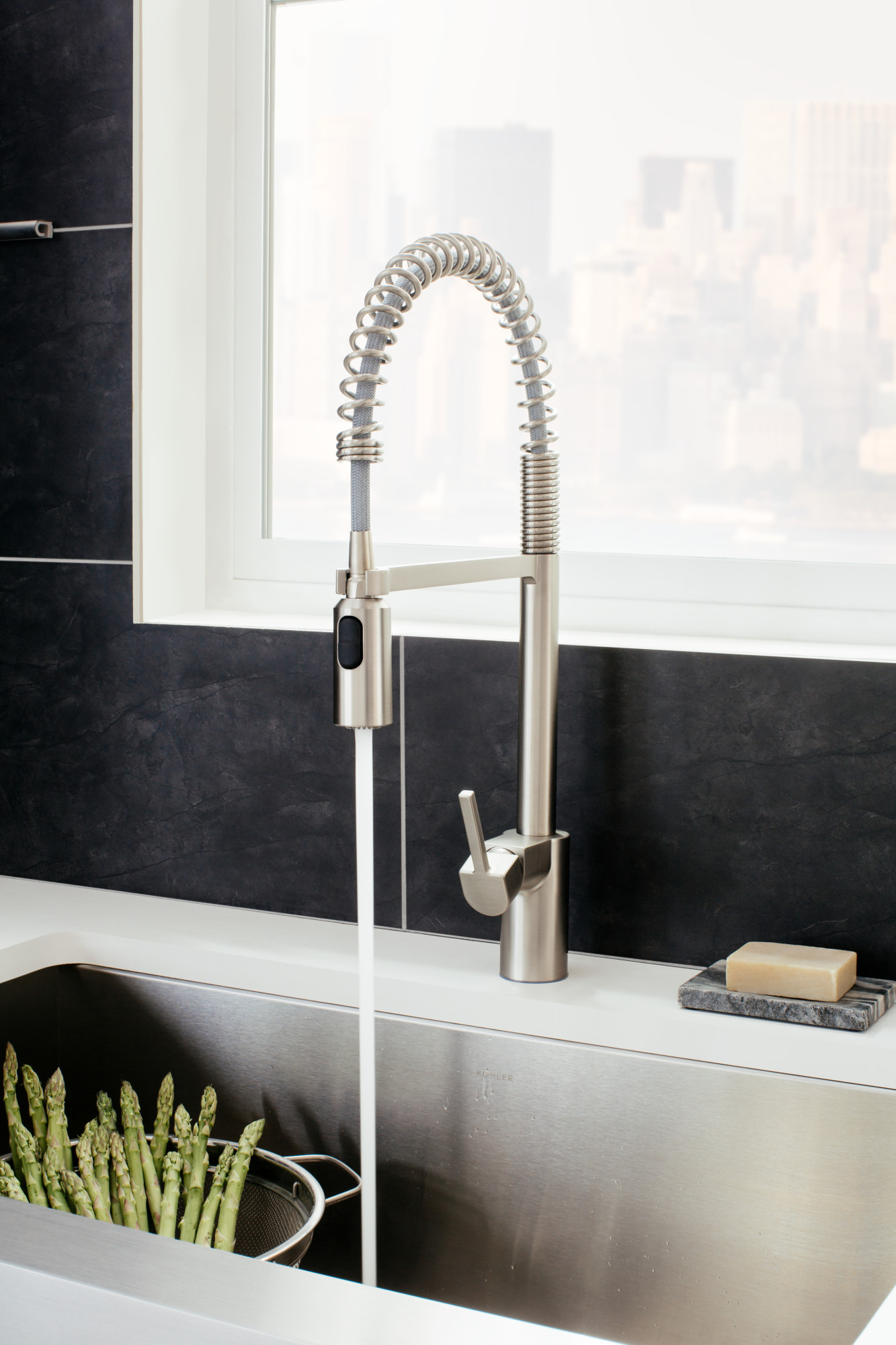 Moen 5923 Align Pre-Rinse High-Arc Kitchen Faucet with ...