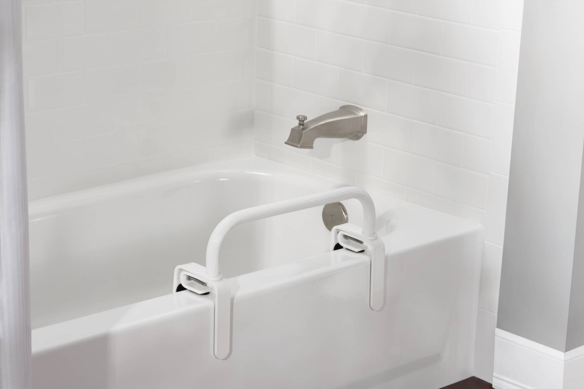 Moen DN7010 Glacier 10" Tub Safety Grab Bar From The Home Car
