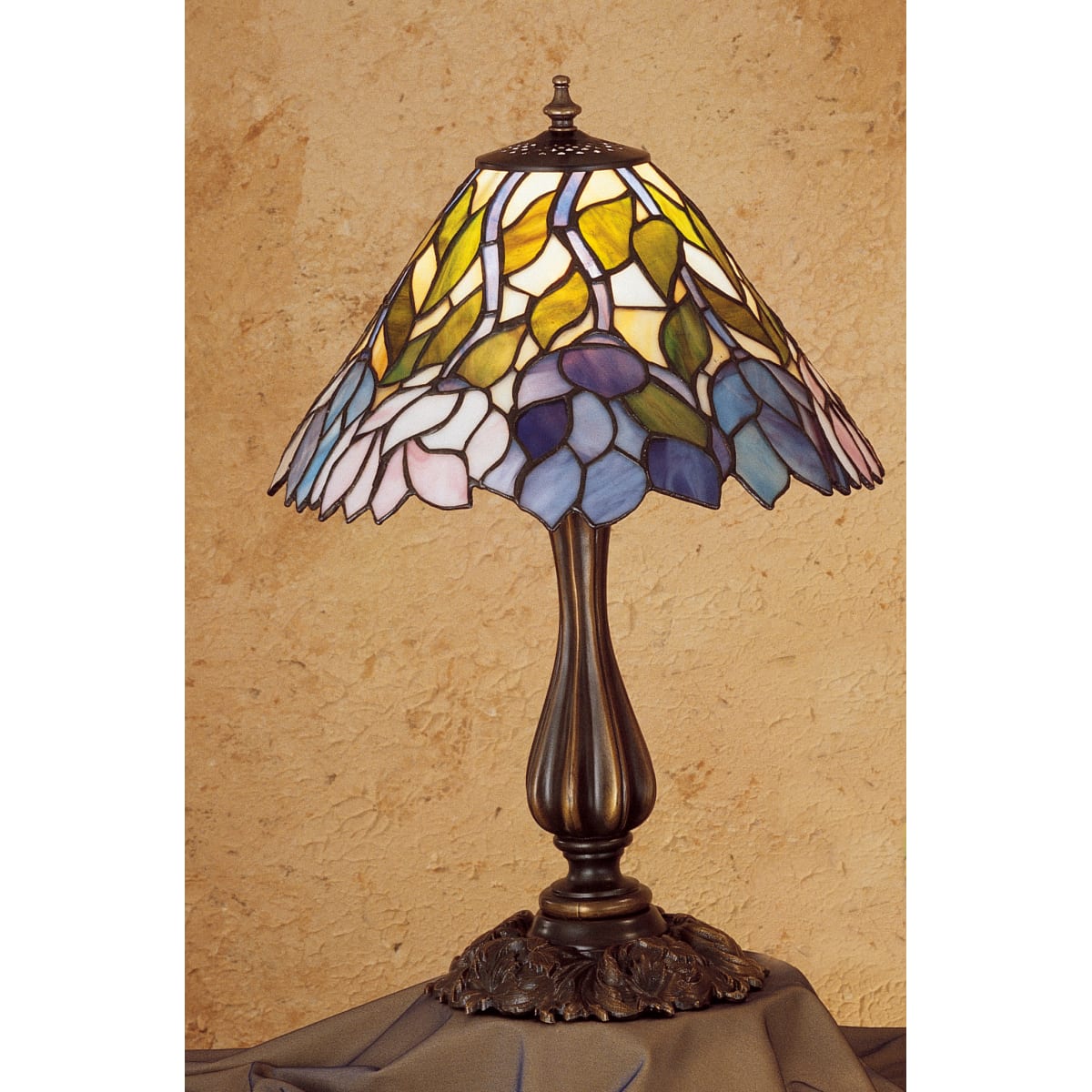 Meyda Tiffany 26908 Stained Glass / Tiffany Accent Table