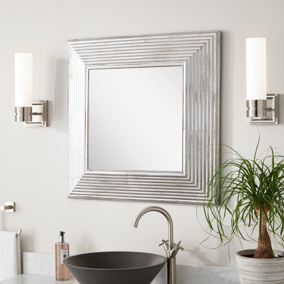 Signature Hardware 450595 Moorcroft Square Decorative