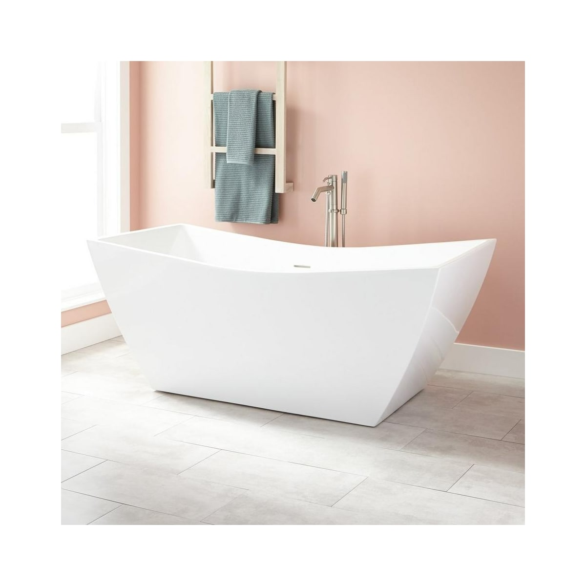 Signature Hardware 414000 Renlo 67" Acrylic Soaking