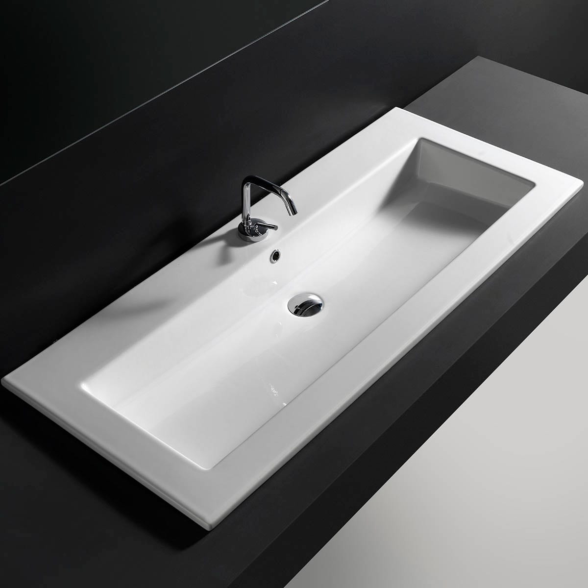 Filo 50033 by WS Bath Collections