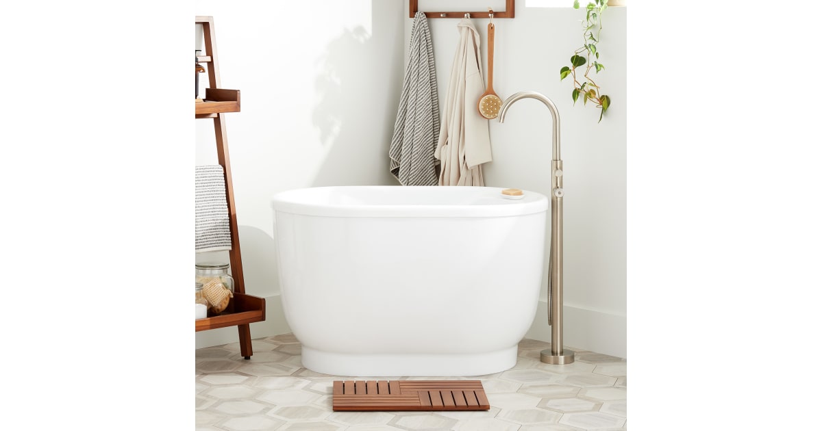 Signature Hardware 375009 Pelion 47" Acrylic Soaking