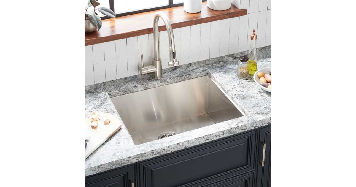 Signature Hardware 447676 Sitka 25" Drop In or