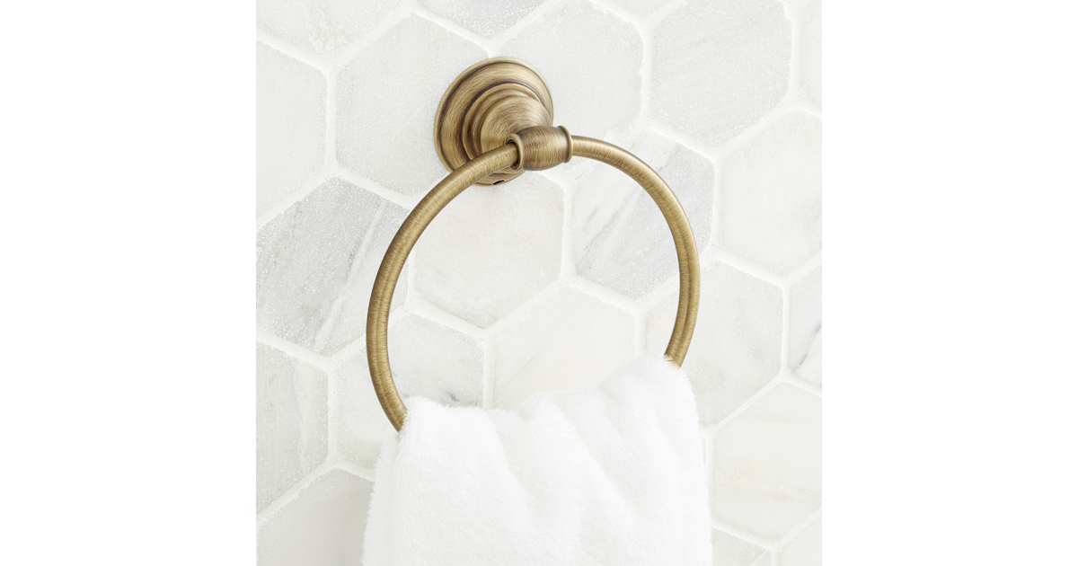 Sgnature Hardware 948237 Beasley Bathroom Hardware Set Wth 24" Towel