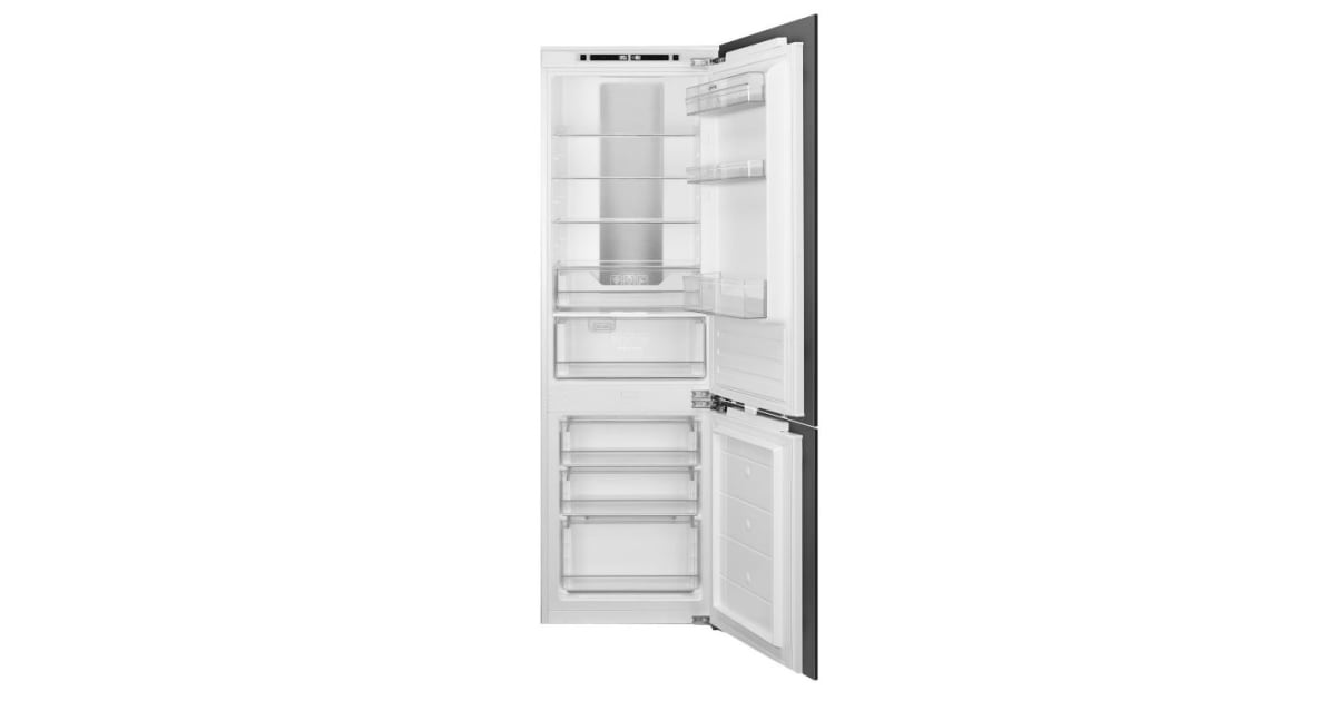 Smeg CB2485U 22" 9.1 Cu. Ft. Built In Refrigerator