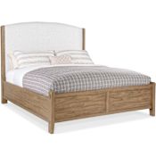 Hooker Furniture Vineyard Row California King Wood and Veneer Bed Frame with Square-Peg Joinery Sonoma / White Zin