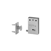 Ives Commercial Series 4" Long Brass Magnetic Catch Satin Chrome