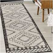 JONATHAN Y Lighting Moroccan Hype 2-1/4' x 10' Polypropylene Geometric and Moroccan & Tribal Indoor Runner Cream / Black