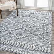 JONATHAN Y Lighting Santa Theresa 4' x 6' Shag Polypropylene Moroccan & Tribal Indoor Rectangular Area Rug Gray / Cream