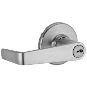 Kwikset Kingston Grade 2 Keyed Entry Door Lever Set Satin Chrome