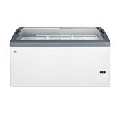 Summit Commercial 60 Inch Wide 14.8 Cu. Ft. Capacity Food & Beverage Freezer Merchandiser White