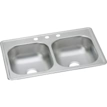 3 Faucet Holes