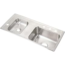 4 Faucet Holes