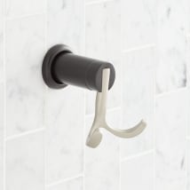 Black / Satin Nickel