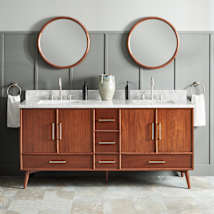 True Walnut / Carrara