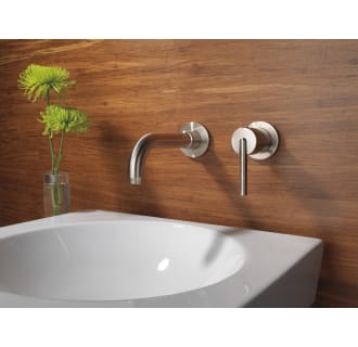 Delta-3559LF-Installed Faucet in Brilliance Stainless