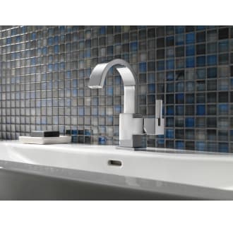 Delta-553LF-Installed Faucet in Chrome