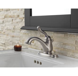 Delta-578-DST-Installed Faucet with Escutcheon Plate in Brilliance Stainless