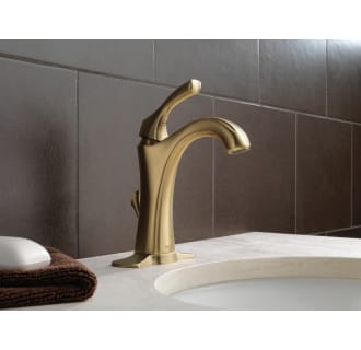 Delta-592-DST-Installed Faucet with Escutcheon Plate in Champagne Bronze