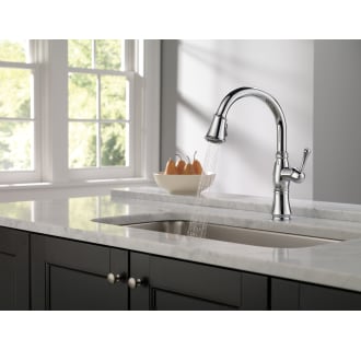 Delta-9197-DST-Running Faucet in Spray Mode in Chrome